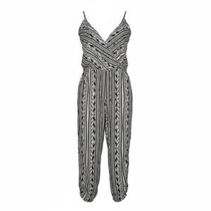 Design Lab V-Neck Tank Jumpsuit Aztec Print Pockets Adjustable Straps Size XS